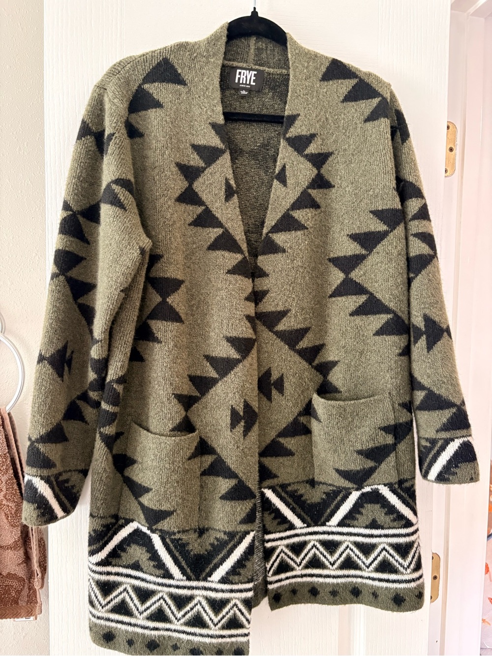 FRYE Olive & Black Geometric Open-Front Cardigan